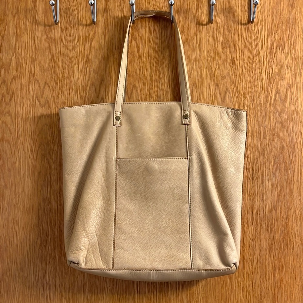AMERICAN LEATHER CO genuine leather tote